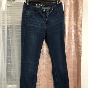 Dark Wash Skinny - Sz 7